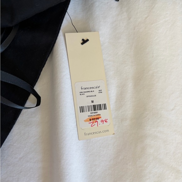 Samantha’s off the shoulder mini dress - Picture 5 of 5